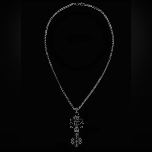 “Skeleton Key” Fancy Embellished Goth Regal Antique Silver Ornate Edgy Necklace - Picture 3 of 6